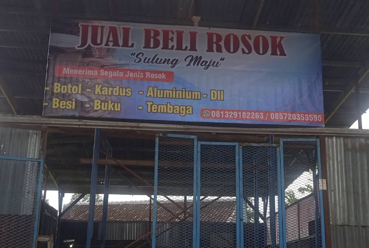 Pengepul Sampah Sulung Maju